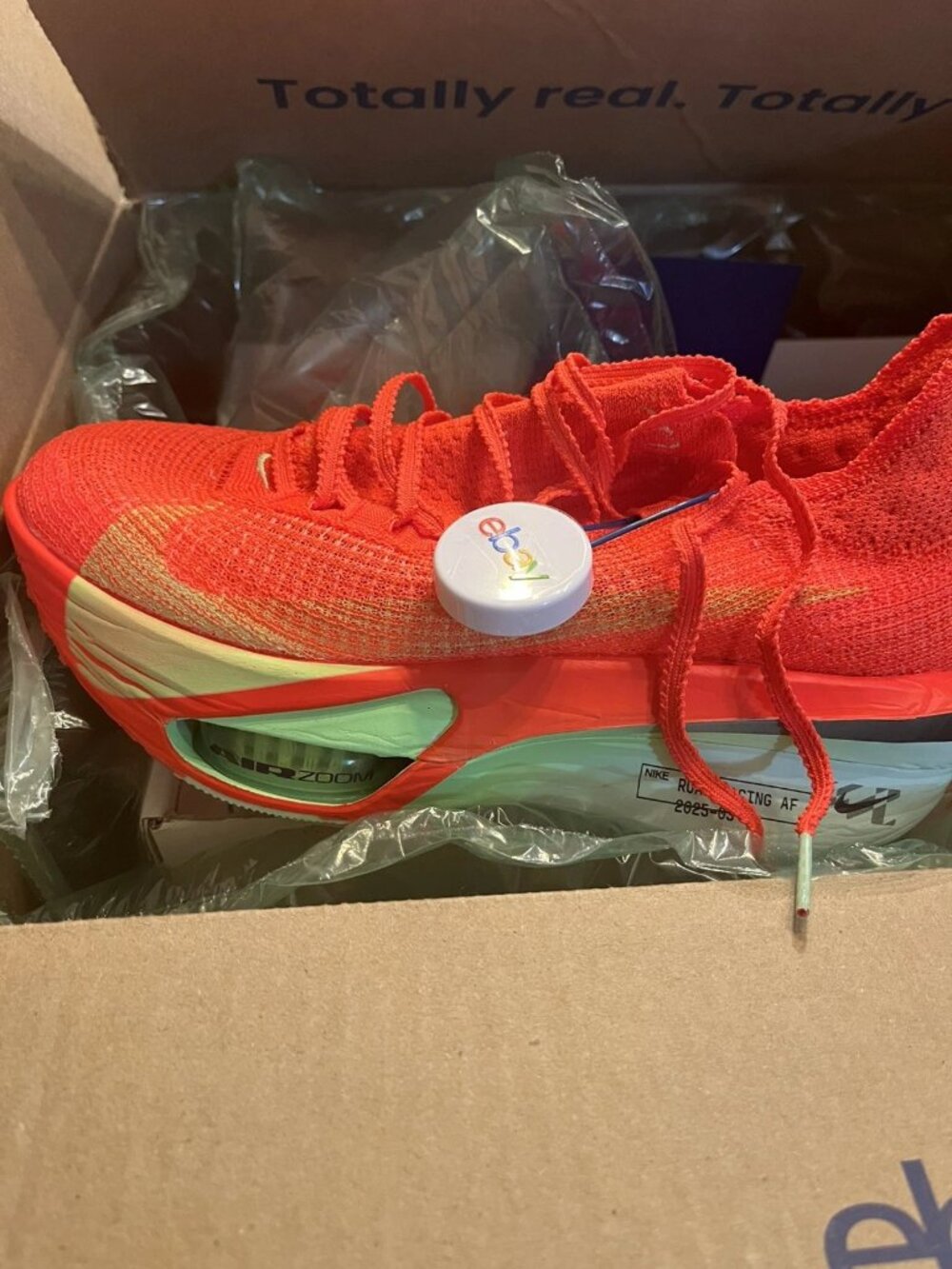 Nike Air Zoom Alphafly Next% 3 Bright Crimson FD8311-600 Women Size 8 Shoes - Picture 2 of 11